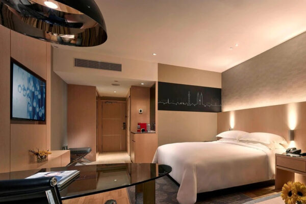 hospitality-renaissance-02a
