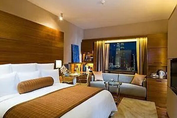 hospitality-renaissance-03a